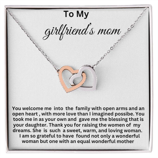 To girlfriend's mom heart necklace