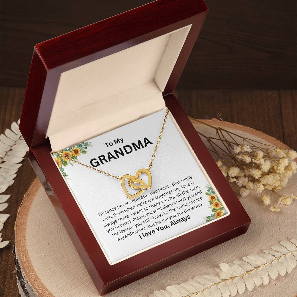 To My  Grandma Interlock Heart Necklace